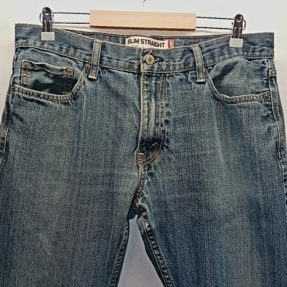 Levi's 514 Jeans Mens 36 X 30 Slim Straight Blue Denim - Picture 2 of 10